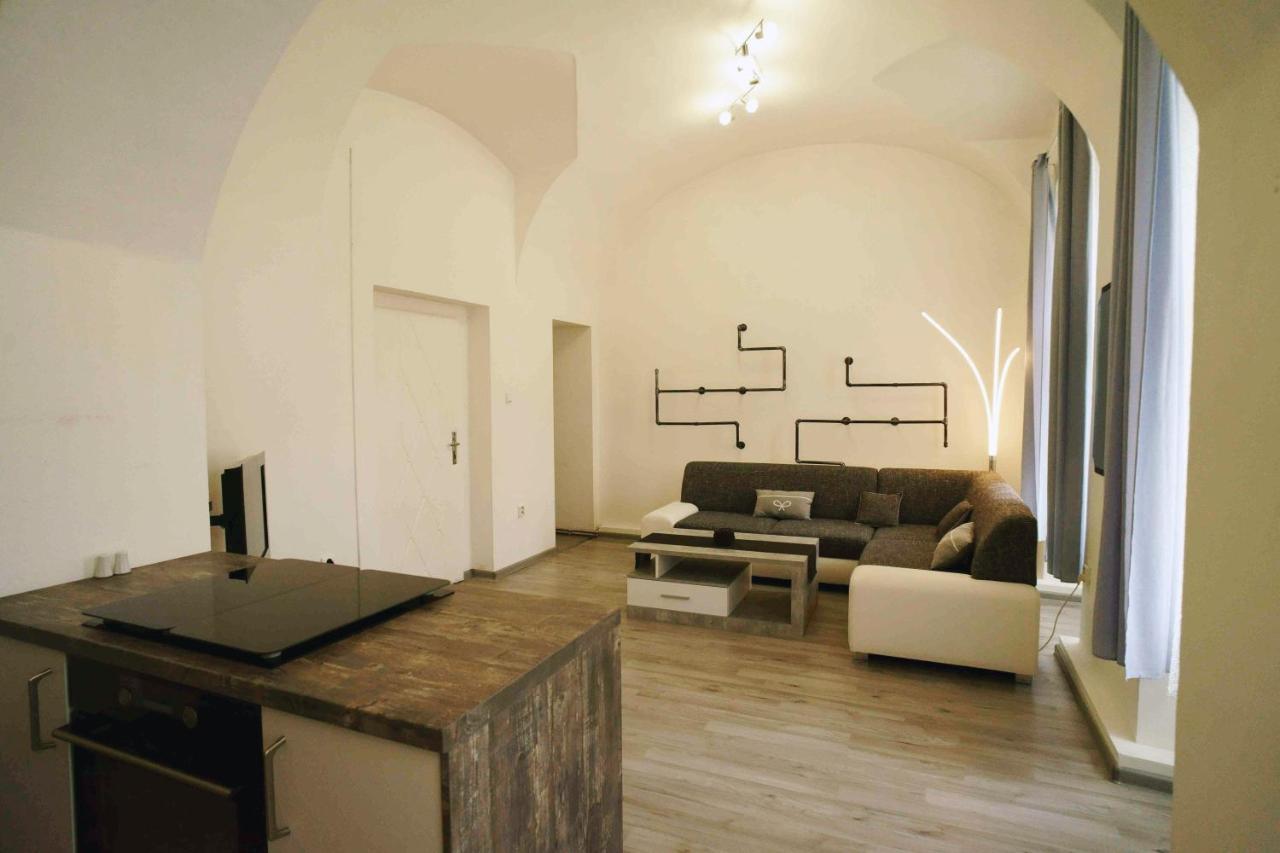 Apartament Apartman U Kostela Loket Zewnętrze zdjęcie